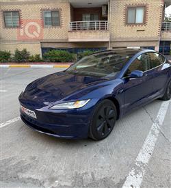 تسلا موديل 3